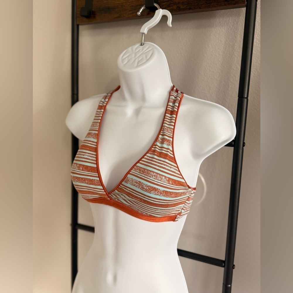 Maaji Rust Reversible Bikini Top with fun multi-strap back design. Size: Small. - Picture 6 of 11